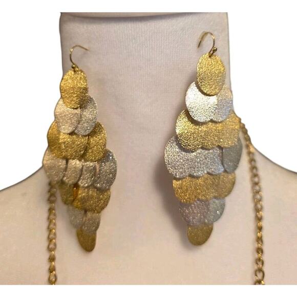 80s Art Deco Bib Necklace Fish Scale Choker Textured Oval Disc Charms Earrings - Picture 3 of 5